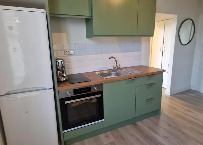 Cosy 1bd In Refurbed Victorian House Heart Of D6