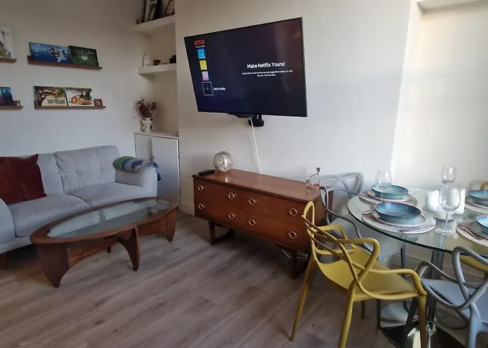 公寓 Cosy 1bd In Refurbed Victorian House Heart Of D6 *